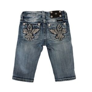 Miss Me Girls Bermuda Embellished Embroidered Fleur-De-Lis‎ Denim Jean Shorts 10